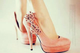 http://melle-lilyvia.cowblog.fr/images/Shoes/shoespink.jpg